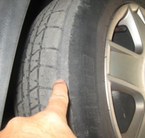 when to replace car tires